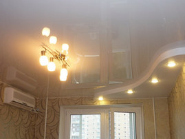 Белый глянцевый натяжной потолок от производителя Ремонтофф. Натяжные потолки в Томске под ключ.